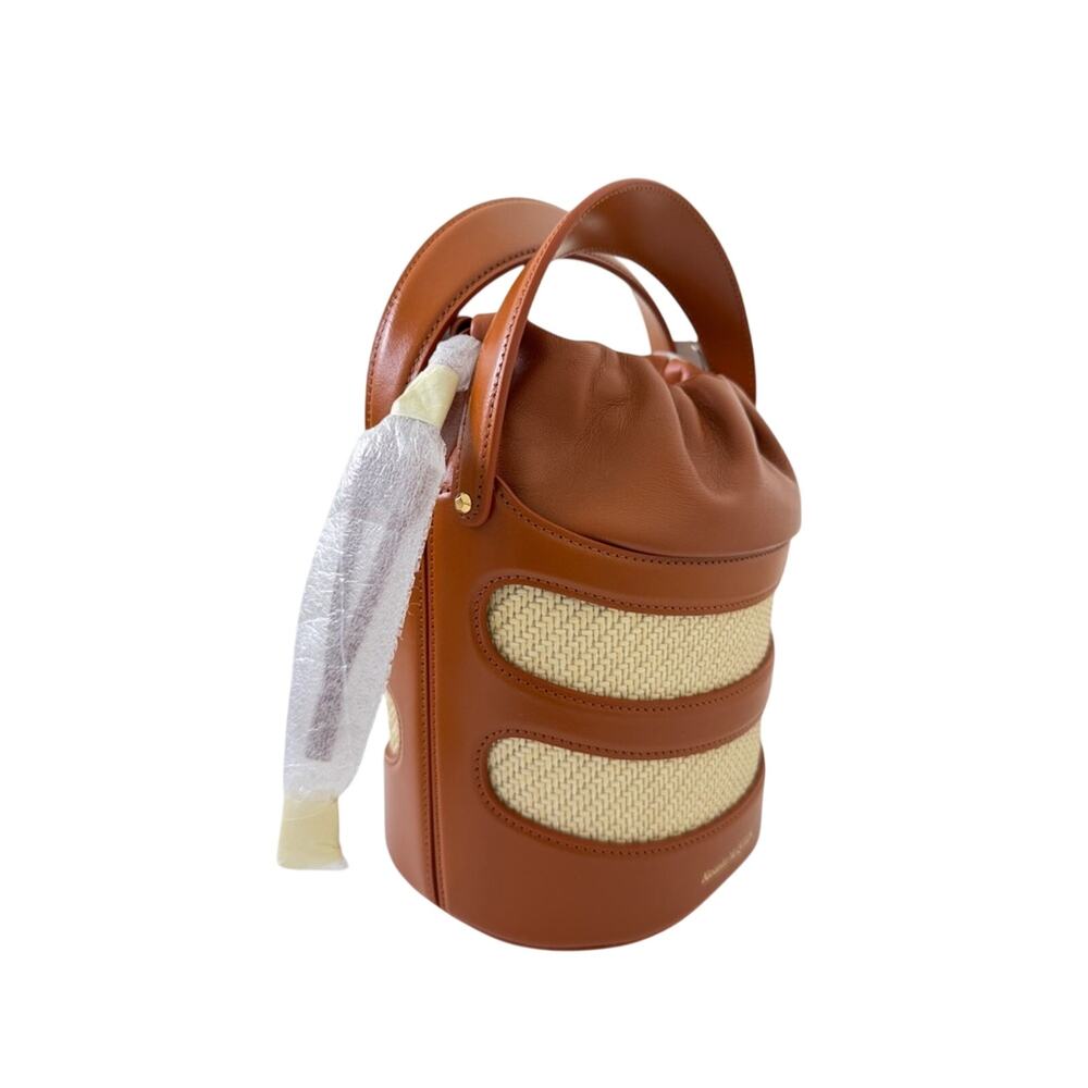 Alexander McQueen Women's The Rise Bucket in Tan/natural - Picture 5 of 8